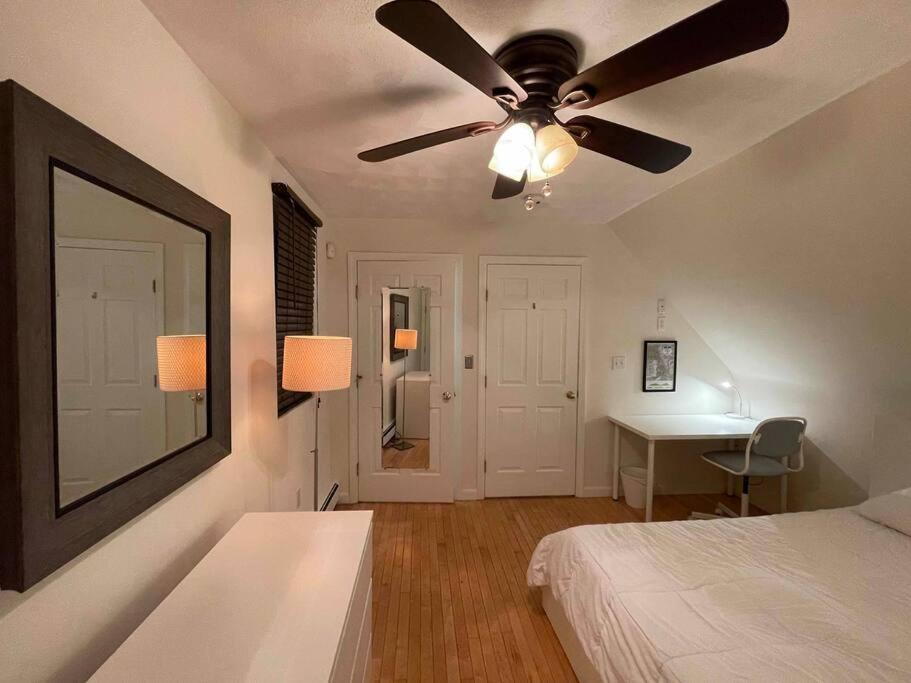 Cozy Condo With All Perks & Parking Close To Encore Casino Everett Exteriör bild