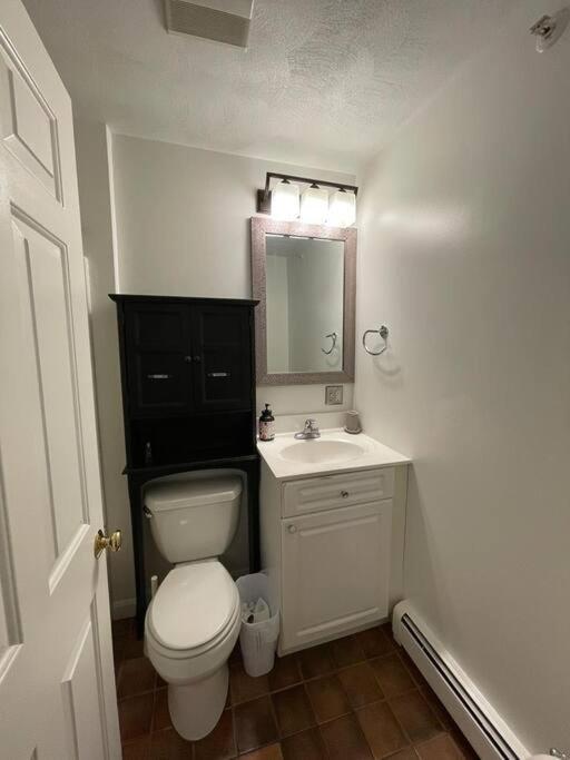 Cozy Condo With All Perks & Parking Close To Encore Casino Everett Exteriör bild